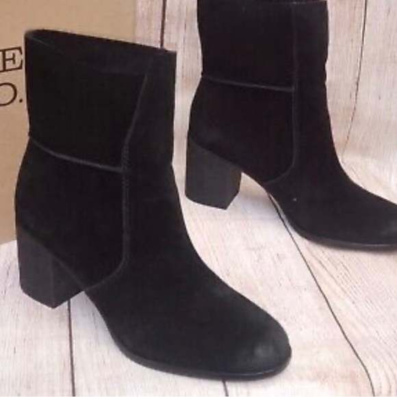 Frye Shoes - Frye Suede Phoebe Midi Ankle Stacked Heel Booties size 9